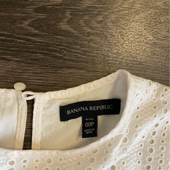 Banana republic white eyelet mini dress - Picture 2 of 6